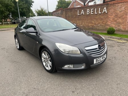 VAUXHALL INSIGNIA 1.8 16V Exclusiv Euro 5 5dr